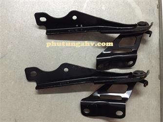 Bản lề capo mazda 3 2015